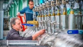 Нов завод