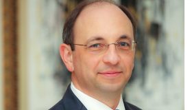 Николай Василев