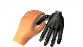 Изкуствена кожа, протеза