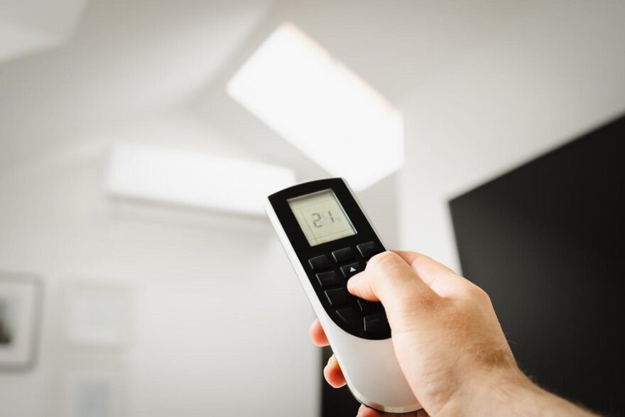 thermostat - air conditioning